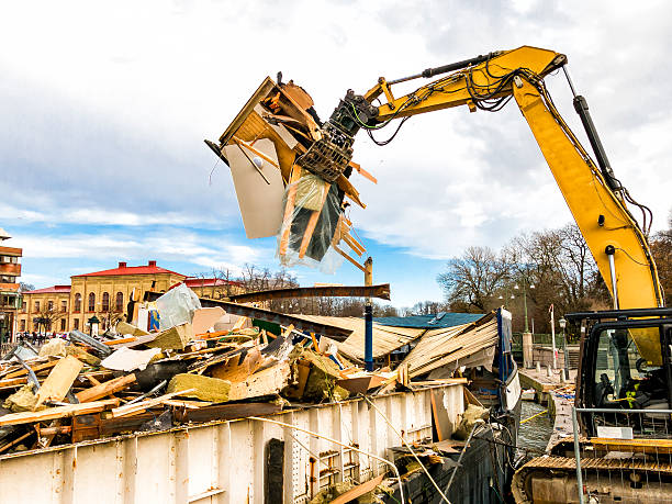 Best Yard Cleanup Services  in Camp Springs, MD